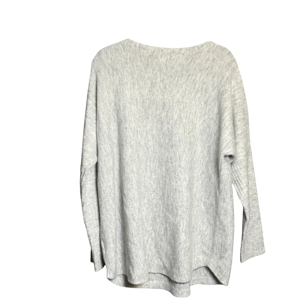 Lilly Pulitzer Button Sweater Womens L Gray Nautical‎ Soft Minimalist Cozy - Picture 2 of 7